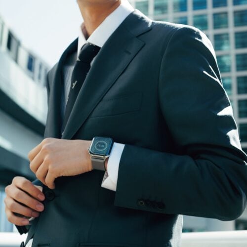 Apple Watch Series 11 チタニウム GPS + Cellularモデル［Apple］