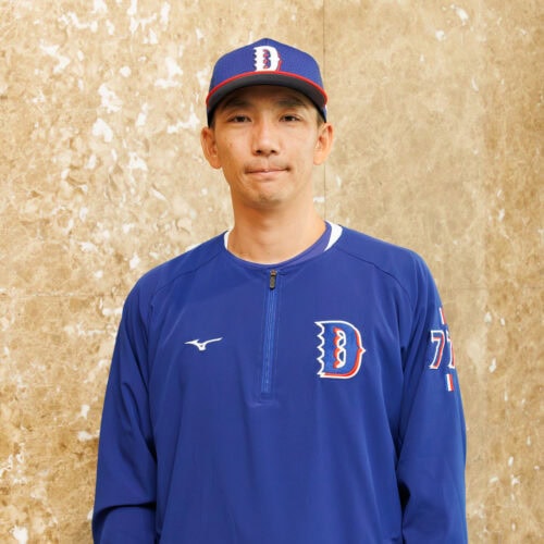 星野誠一が監督として初めて日本一になった楽天時代の選手会長にして、正捕手の嶋基宏