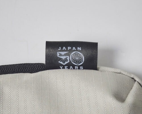 smart2026年6月号 Coleman（コールマン）
背面メッシュ＆キーフック付き
ショルダーバッグ 