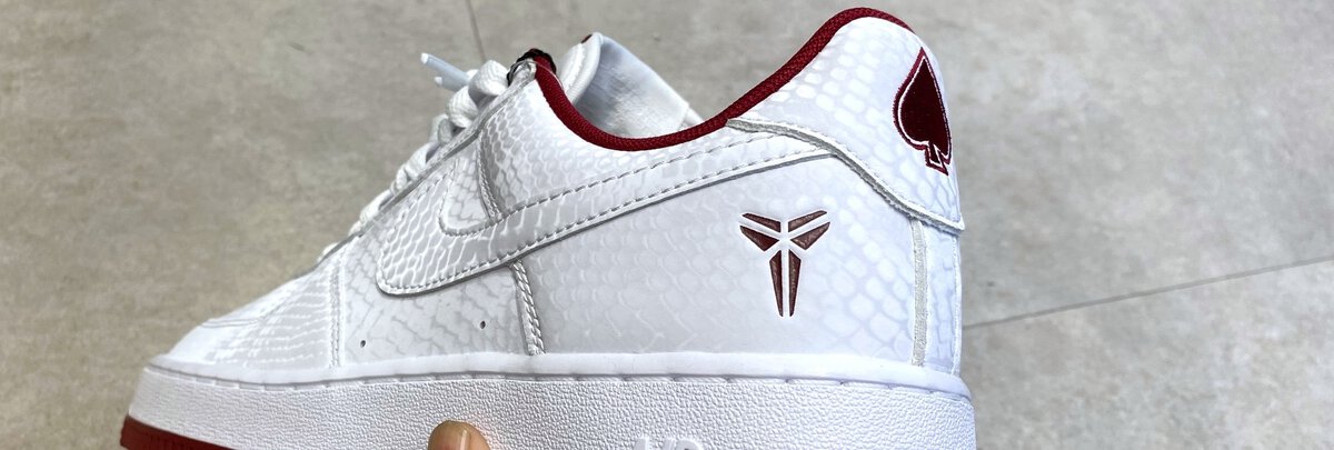 Kobe Bryant × Nike（コービー・ブライアント × ナイキ）のエアフォース1 ロー "ローワーメリオン"