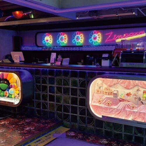 中野ブロードウェイにあるカイカイキキのショップ〈Tonari no Zingaro〉と〈純喫茶ジンガロ〉で開催された『桜祭り-2026-』