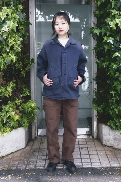 【20代スナップ@原宿】グラミチのパンツを核とした自然体なスタイリング