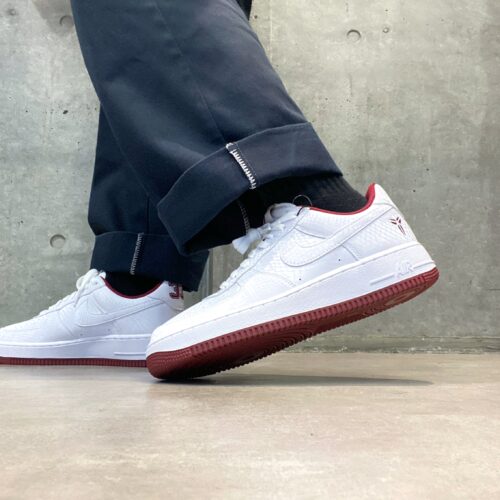 Kobe Bryant × Nike（コービー・ブライアント × ナイキ）のエアフォース1 ロー 