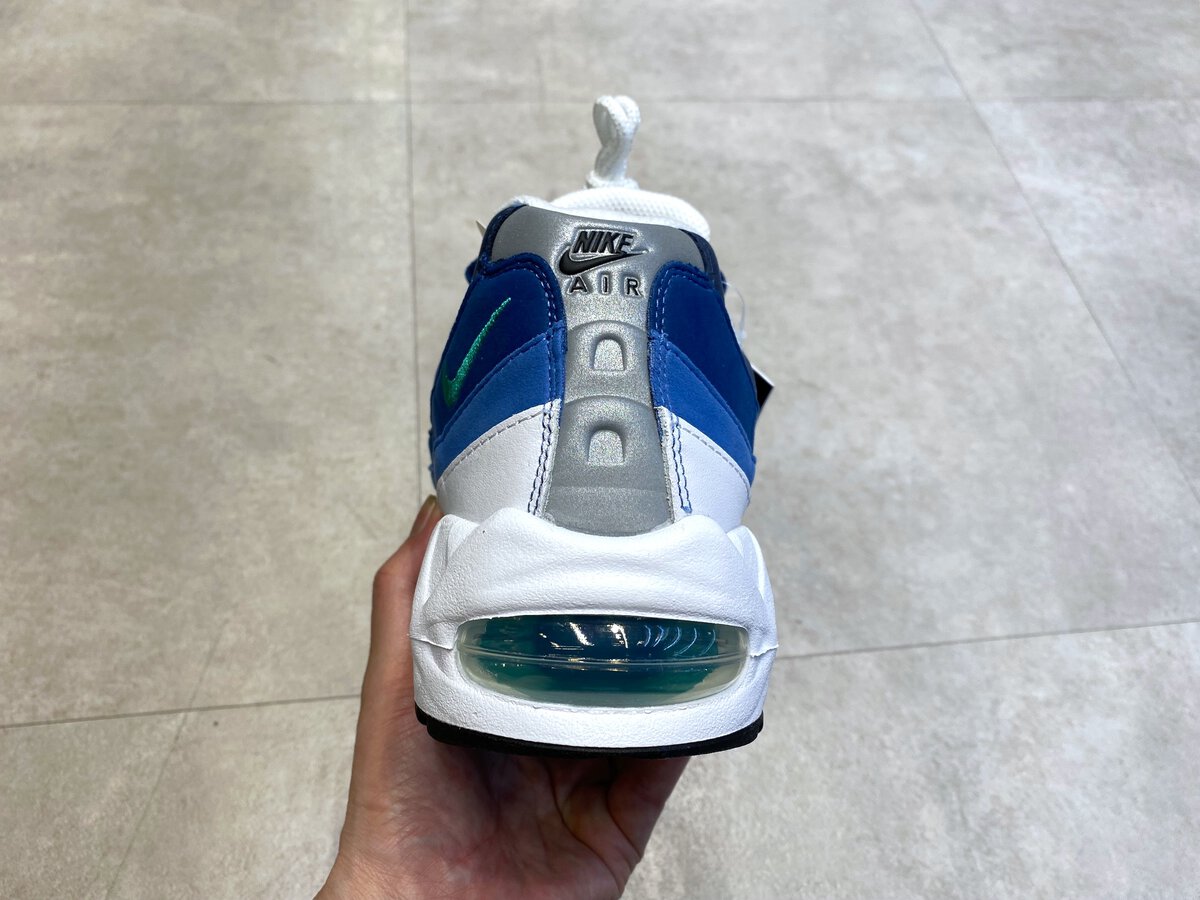 Nike（ナイキ）のエアマックス95 ビッグバブル "スレート"