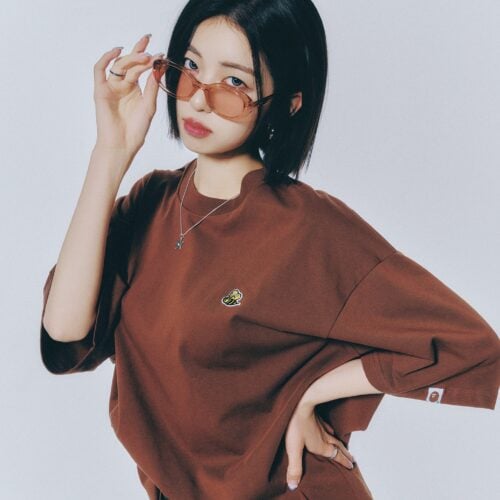 IS:SUEのYUUKIが着こなす、A BATHING APE®×EMOTIONALLY UNAVAILABLEのTシャツ