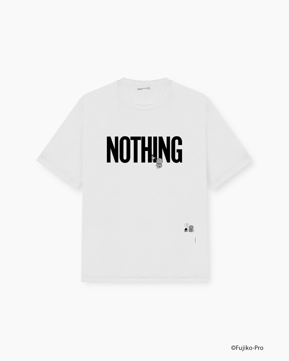 さらに、実際にまんがに登場するシーンの、のび太のセリフから着想を得た「NOTHING」柄もラインナップ。