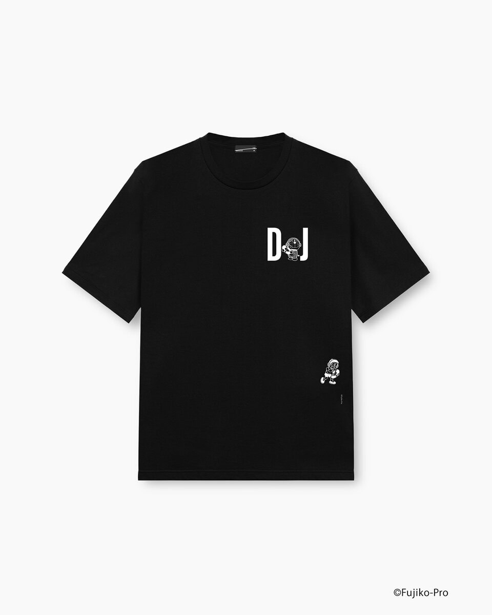 “DJ” T-Shirt ¥13,200(6月20日発売)