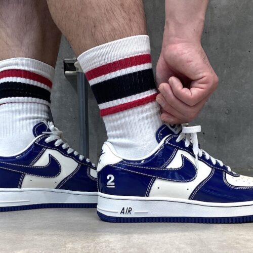 NIGO® × Nike(二ゴー × ナイキ）のエアフォース1 '01 ロー 