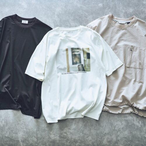 シップス エニィの〈遮熱〉OLAMENT®クルーネック リラックス Tシャツ、アンフィーロの多機能CLEANフォトTEE、ナンガのDotAir® コンフィー Tシャツ