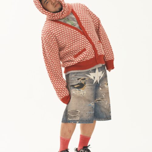 松井ケムリが着こなすA BATHING APE®のフェイクプリント ショーツ