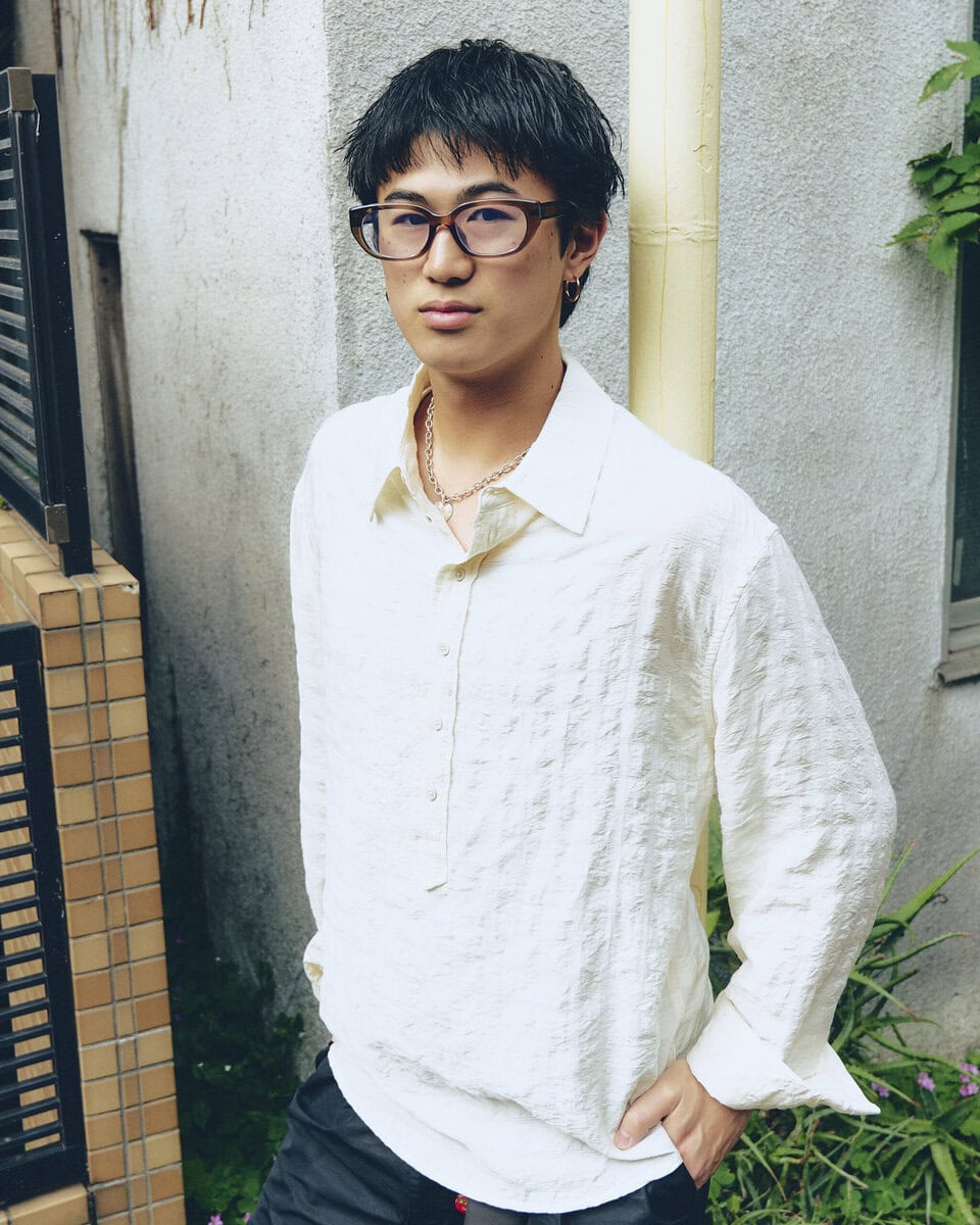 【20代スナップ@原宿】ZARAと古着を軸に構成した「海外」意識コーデ