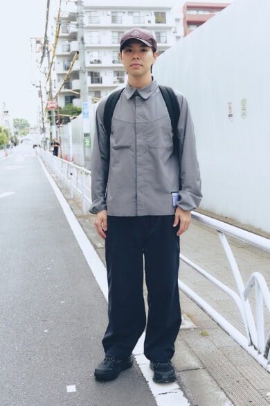 【20代スナップ＠渋谷】ダイワピア39のボトムスにナイキのシューズで「今すぐ走り出せる格好」