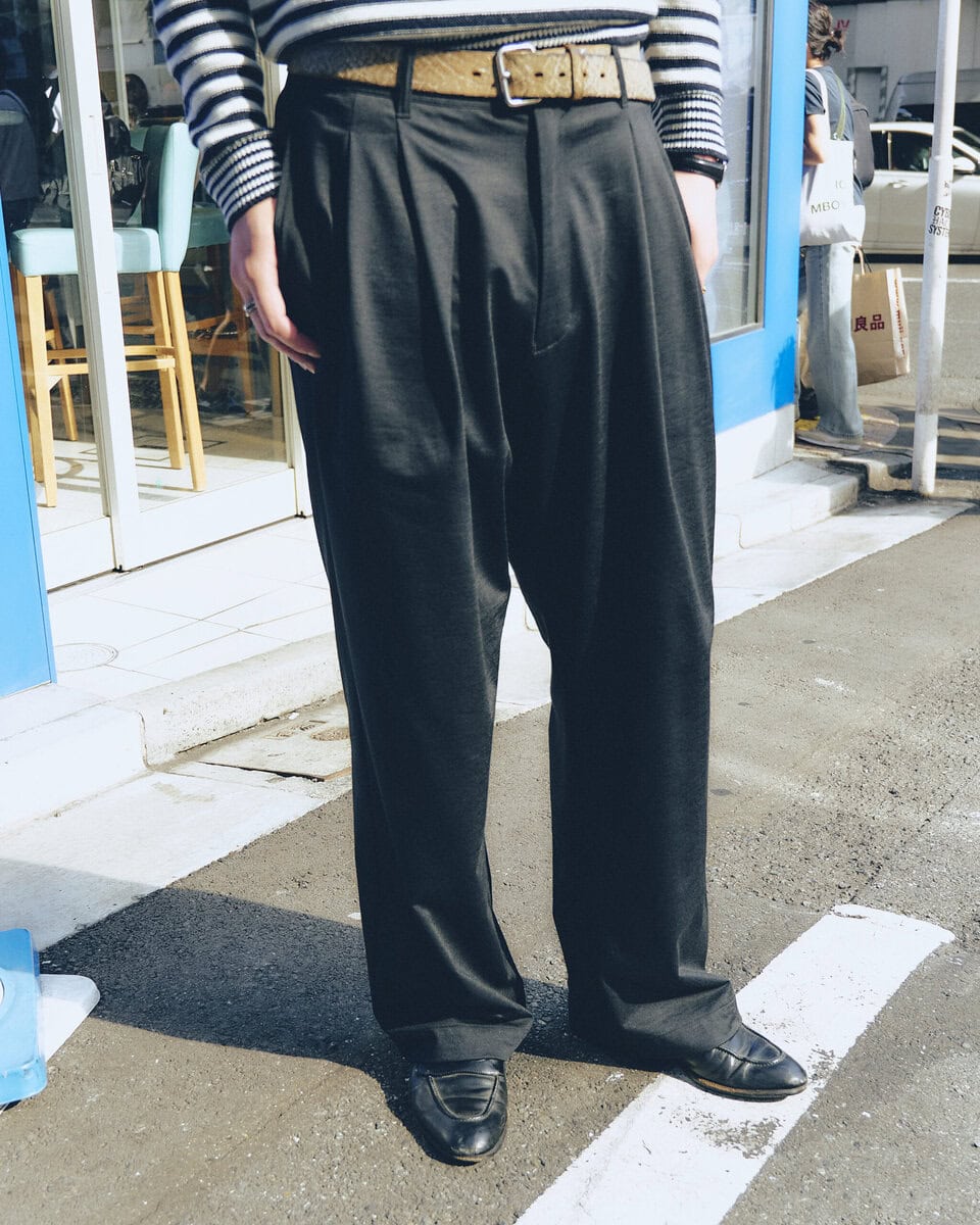【20代スナップ@渋谷】A.P.C.のボーダートップスでフレンチ感を出しつつ、ウールのスラックスでスタイリッシュに