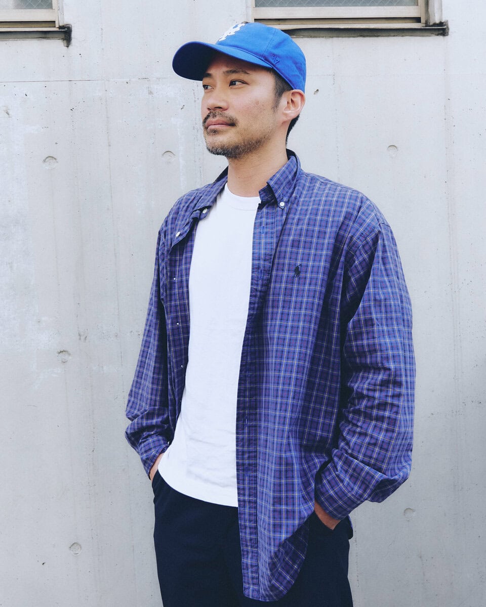 【30代スナップ＠原宿】ラルフ ローレンのチェックシャツをさらっと羽織る、これぞ“オトナのラフ”
