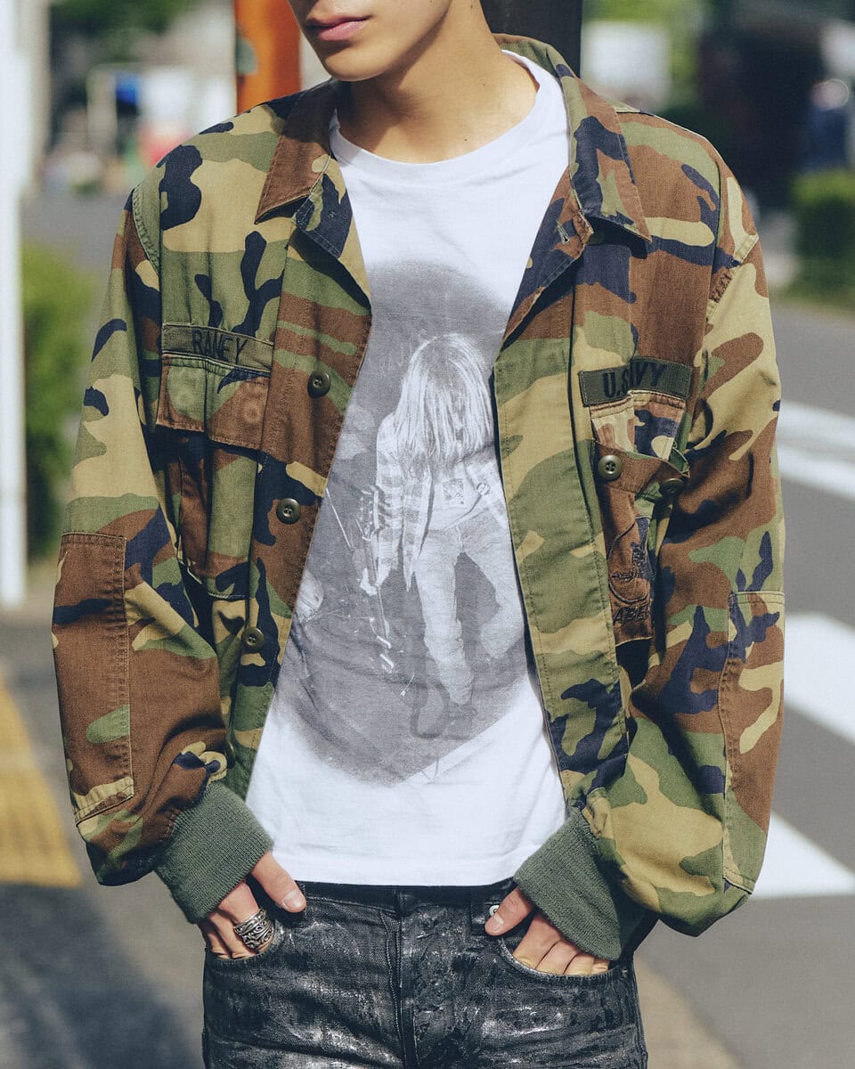 【20代スナップ＠渋谷】ボリューミーなアウターの足元にはブーツが最適なバランス