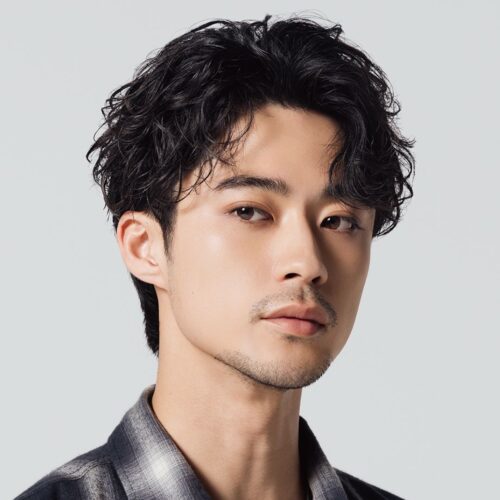 【顧客97%が満足したヘアスタイリング剤】濡れ感・操作性・キープ力で選べる!人気サロン「fifth」と共同開発した話題作