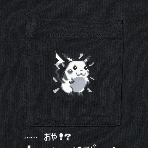 2026年7月8日（水）より公開される「ポケモン UT」特設ページでは、ゲームドットを使用したTシャツデザインに加え、各デザインのテーマに紐づく『ポケットモンスター赤・緑』のBGMも楽しめる内容に。