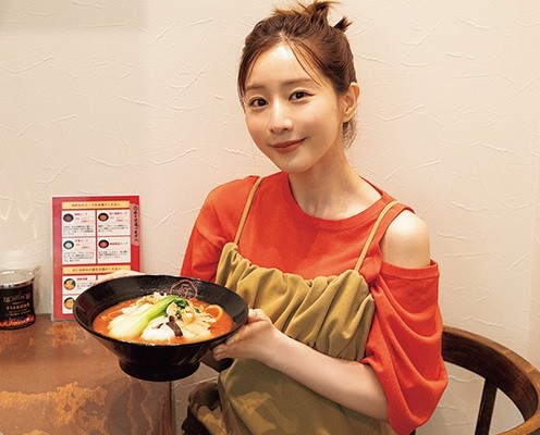 雑誌smart/田中みな実の連載「となりのみな実さん」episode 68 みな実さんが好きなご当地グルメ