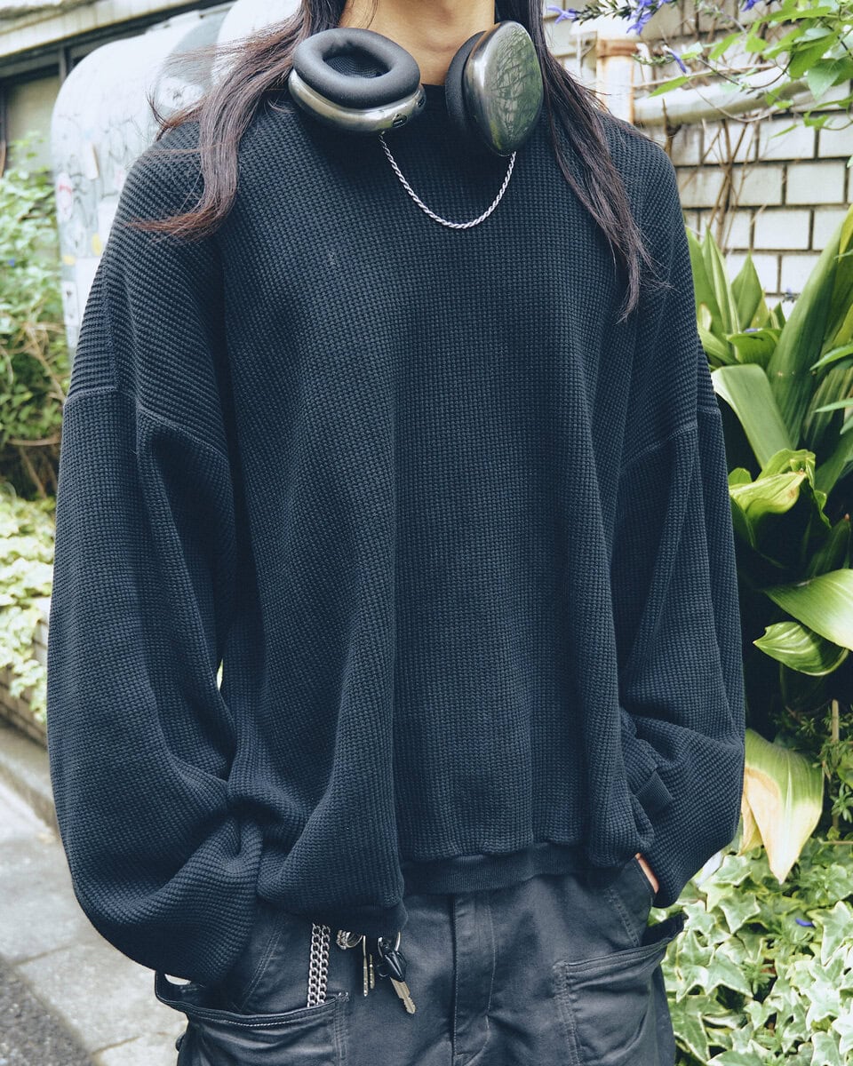 【20代スナップ＠下北沢】キャップとパンツの“ダメージ具合”がいいアクセントに