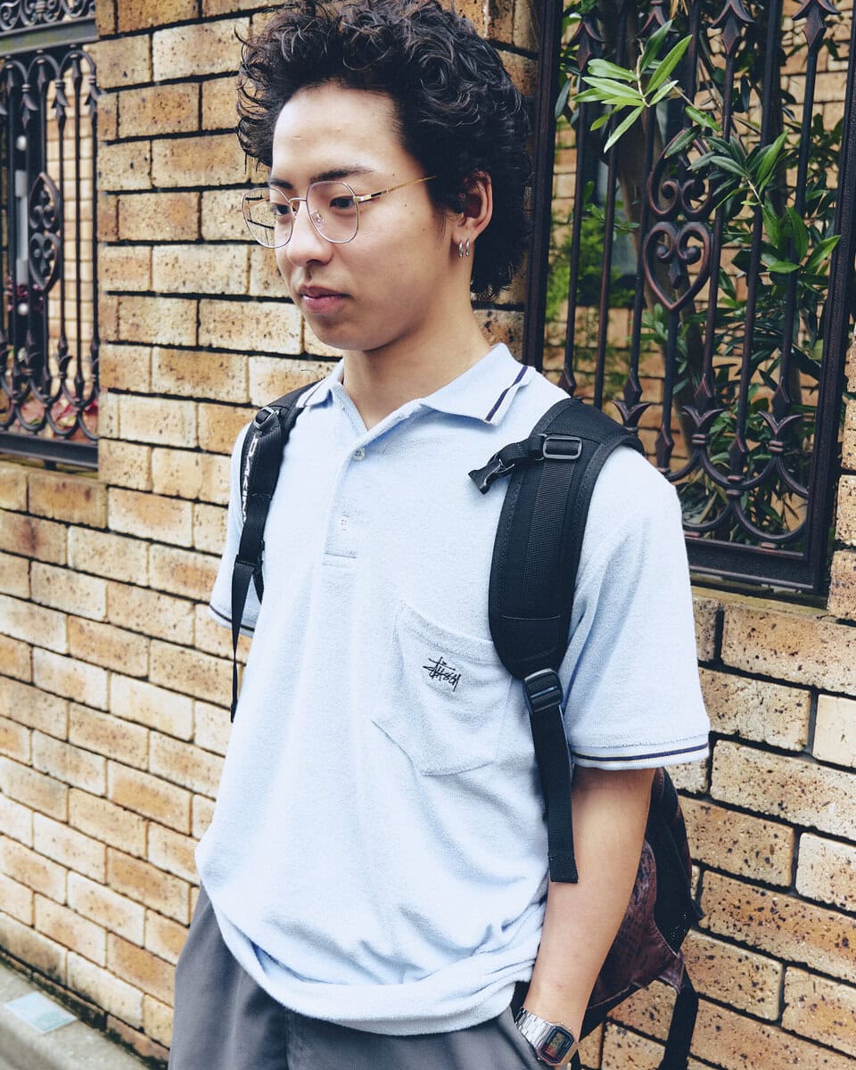 【20代スナップ＠下北沢】“ガキっぽさ”を出しつつ、腕時計と靴のシルバーで近未来っぽく
