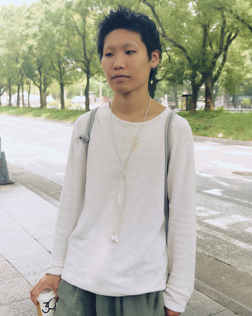 【20代スナップ@名古屋】極太ボトムスはじめシューズ以外すべて古着で固めて