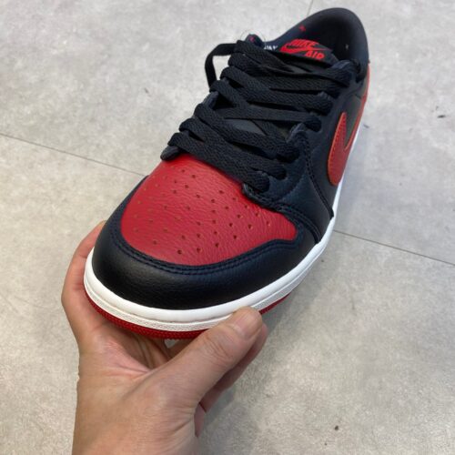 Nike(ナイキ）のエア ジョーダン 1 レトロ ロー OG 