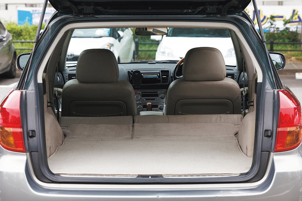 ビデオグラファー、モデル、ミュージシャン 黒澤怜慈さんの愛車 SUBARU LEGACY OUTBACK 2.5i L.L.Bean EDITION［スバルレガシィ アウトバック L.L.Beanエディション］