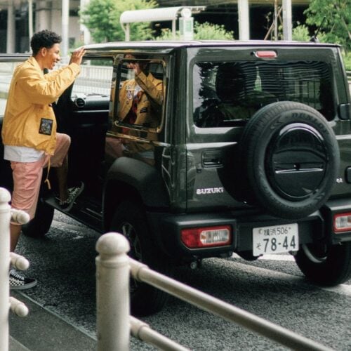 【大人気で納車待ち】スズキ「ジムニー シエラ」で巡る日帰りドライブ！秘密基地みたいな車内空間と圧倒的走破性を実証テスト