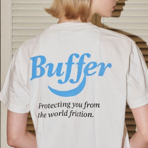 【西山徹の手掛けるBuffer新作】1980年代アメリカへのオマージュ!グラフィックT&限定グッズ全8型が発売