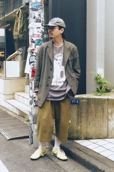 【30代スナップ@渋谷】シルエットと配色でメリハリをつけた上級者コーデ