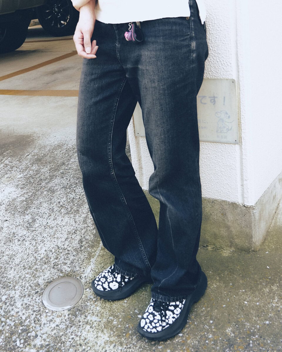 【30代スナップ@明大前】漁師のクマちゃんが付いた夏らしいポロシャツに視線集中