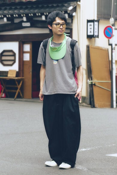 【20代スナップ＠下北沢】夏は“メッシュ”を取り入れて気持ち暑さを緩和