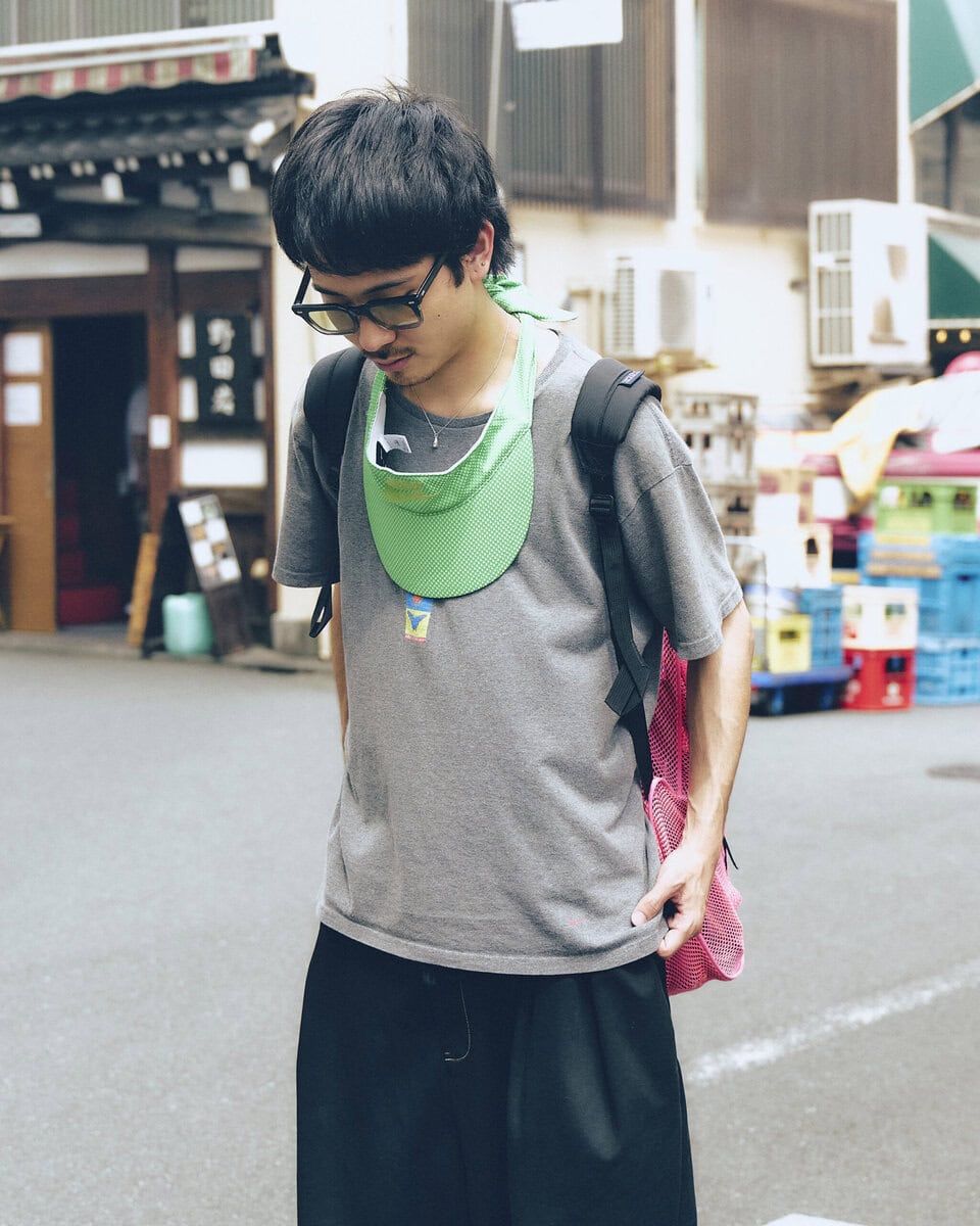 【20代スナップ@下北沢】夏は“メッシュ”を取り入れて気持ち暑さを緩和