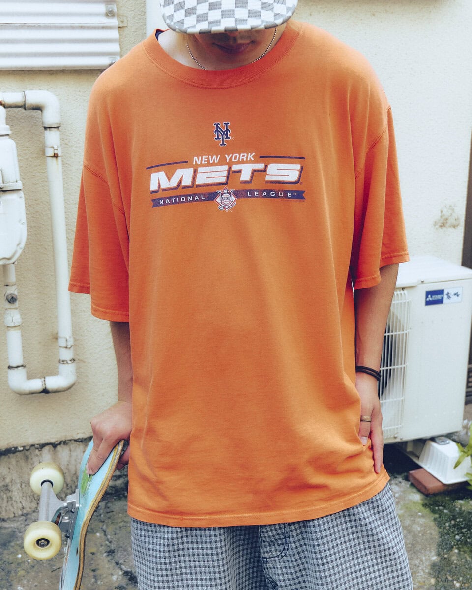 【10代スナップ@高円寺】ビッグTシャツとゆったりショーツが気分!柄はチェックで合わせて