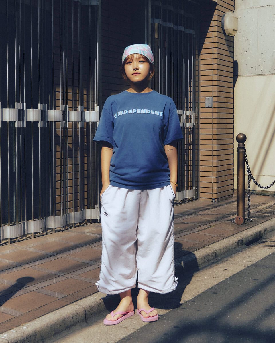 【20代スナップ@高円寺】足元はビーサン、頭はバンダナで夏っぽく