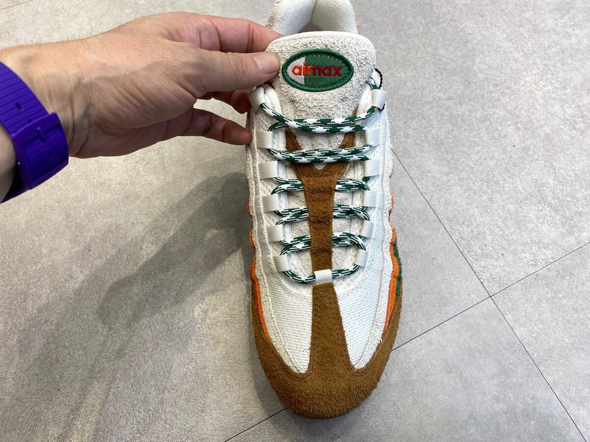 Nike(ナイキ)のエアマックス95 OG ビッグバブル "スポーツグリーン/セーフティオレンジ"