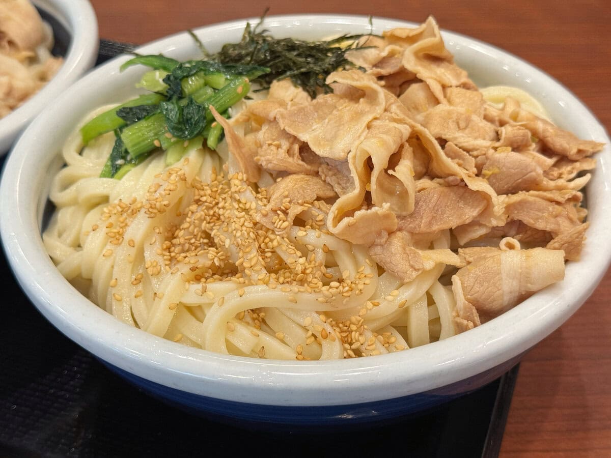 うどん　3枚 丸亀製麺バグ発生】うどん1玉から3玉まで同じ価格!? 爆盛りで食べたい
