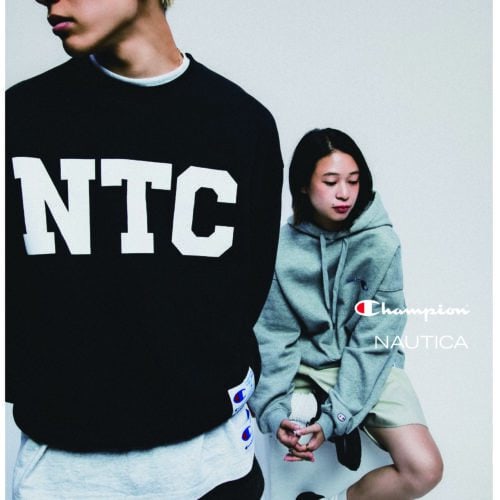 Champion(チャンピオン)とNAUTICA(ノーティカ)によるコラボレーションアイテムが登場。2026年8月21日(金)より、Champion公式オンラインストアや直営店舗などで数量限定発売される。 ともにアメリカンカルチャーを背景に歩んできた両ブランド。Championを代表するスウェットシャツをベースに、NAUTICAらしいエッセンスを落とし込んだ特別なコレクションとなっている。