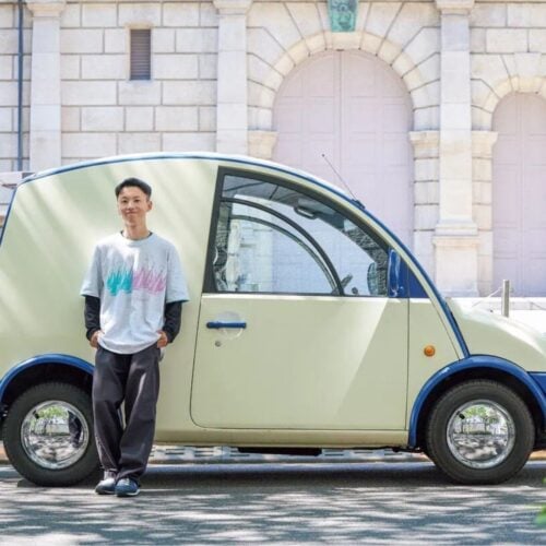 【レトロ車と暮らす】1989年製「日産エスカルゴ」に乗る23歳デザイナー!放置車を熱意で譲り受けた相棒との特別なストーリー