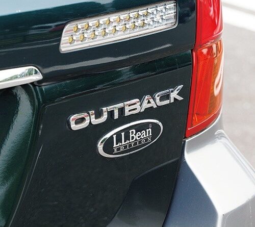 ビデオグラファー、モデル、ミュージシャン 黒澤怜慈さんの愛車 SUBARU LEGACY OUTBACK 2.5i L.L.Bean EDITION［スバルレガシィ アウトバック L.L.Beanエディション］