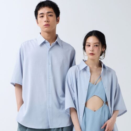 【ZOZOで買える最旬夏服】ダウンスの新作ビッグシルエットシャツはラフに羽織れて品良く決まる必需品