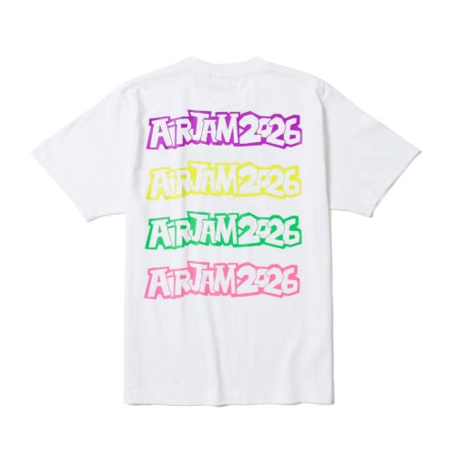 今回のコラボでは、「AIR JAM」が受け継いできたパンク/ロックカルチャーと、F-LAGSTUF-Fが持つストリートウェアとしてのリアリティを融合。