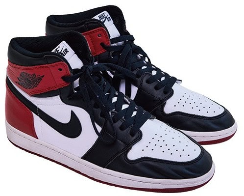 THE JET BOY BANGERZのHINATAさん愛用スニーカー Nike Air Jordan 1の“Black Toe”