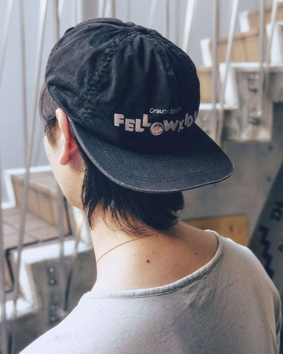 【20代スナップ@渋谷】究極のシンプルコーデは「ラフに野暮ったく」