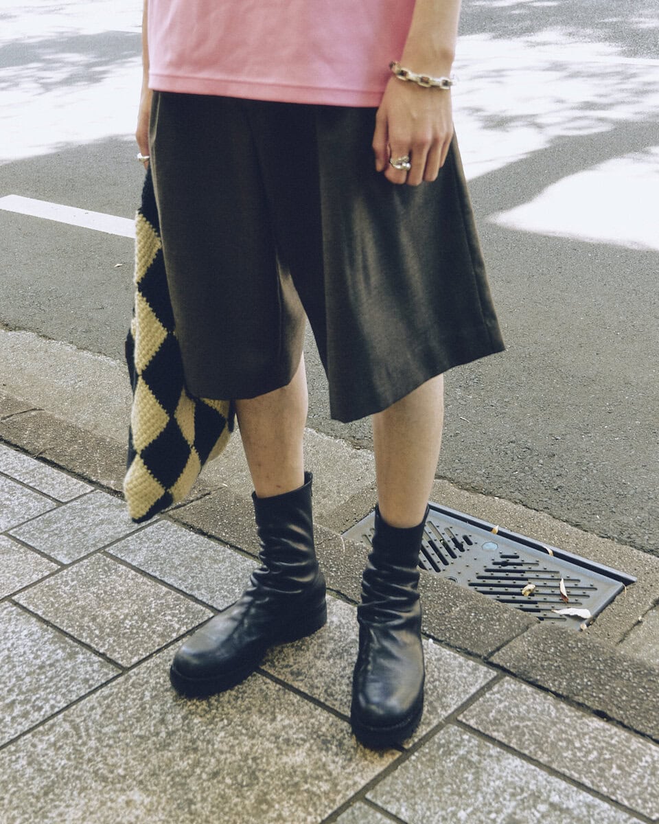 【20代スナップ＠原宿】暑い…ならTシャツのカラーはピンクで爽やかに！