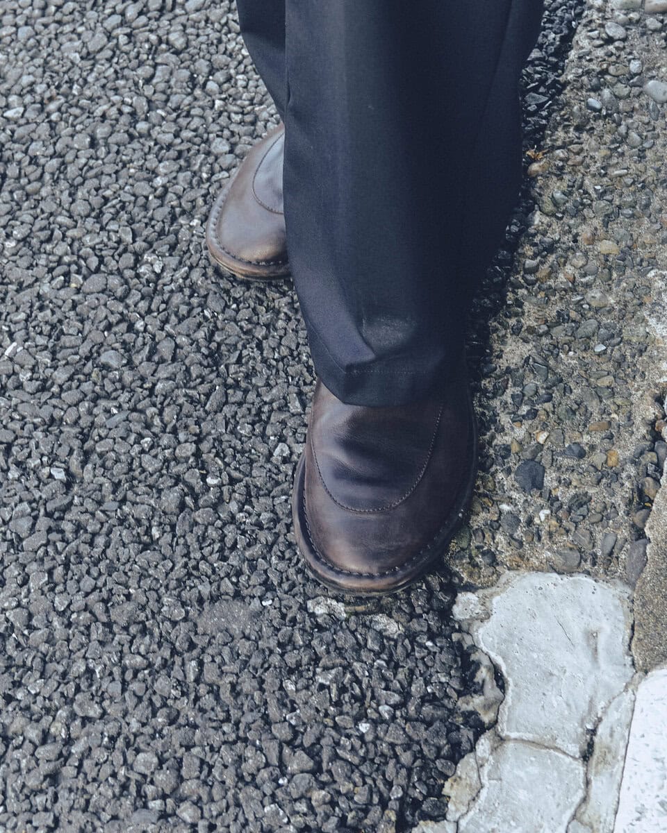 【20代スナップ@吉祥寺】テーマは学生服…“あの頃”を思い出すアイテム選びとサイズ感