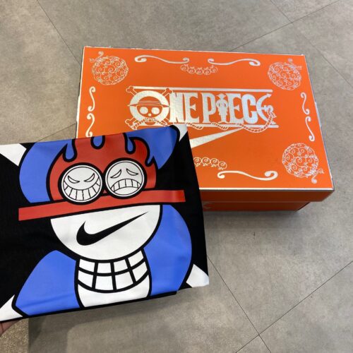 One Piece × Nike（ワン ピース × ナイキ）のエアマックスプラス 