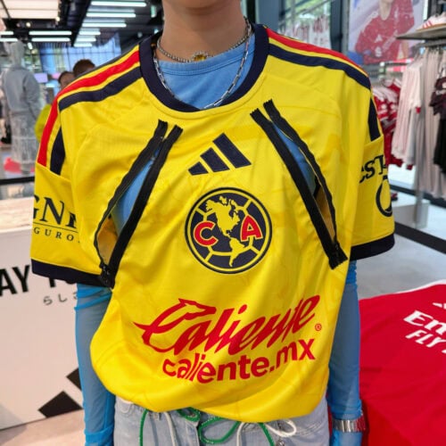 レイヤードを楽しむジップリメイク