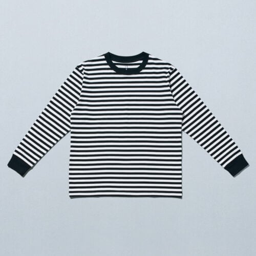 USAコットン素材を使用した長袖のアウターTシャツ。肩の落ち感やステッチ幅など、細部にもこだわった一枚となっている。