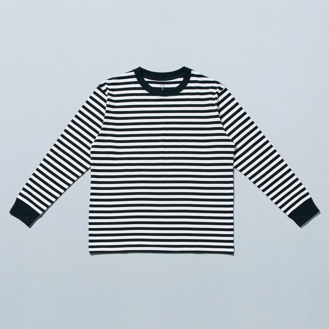 USAコットン素材を使用した長袖のアウターTシャツ。肩の落ち感やステッチ幅など、細部にもこだわった一枚となっている。